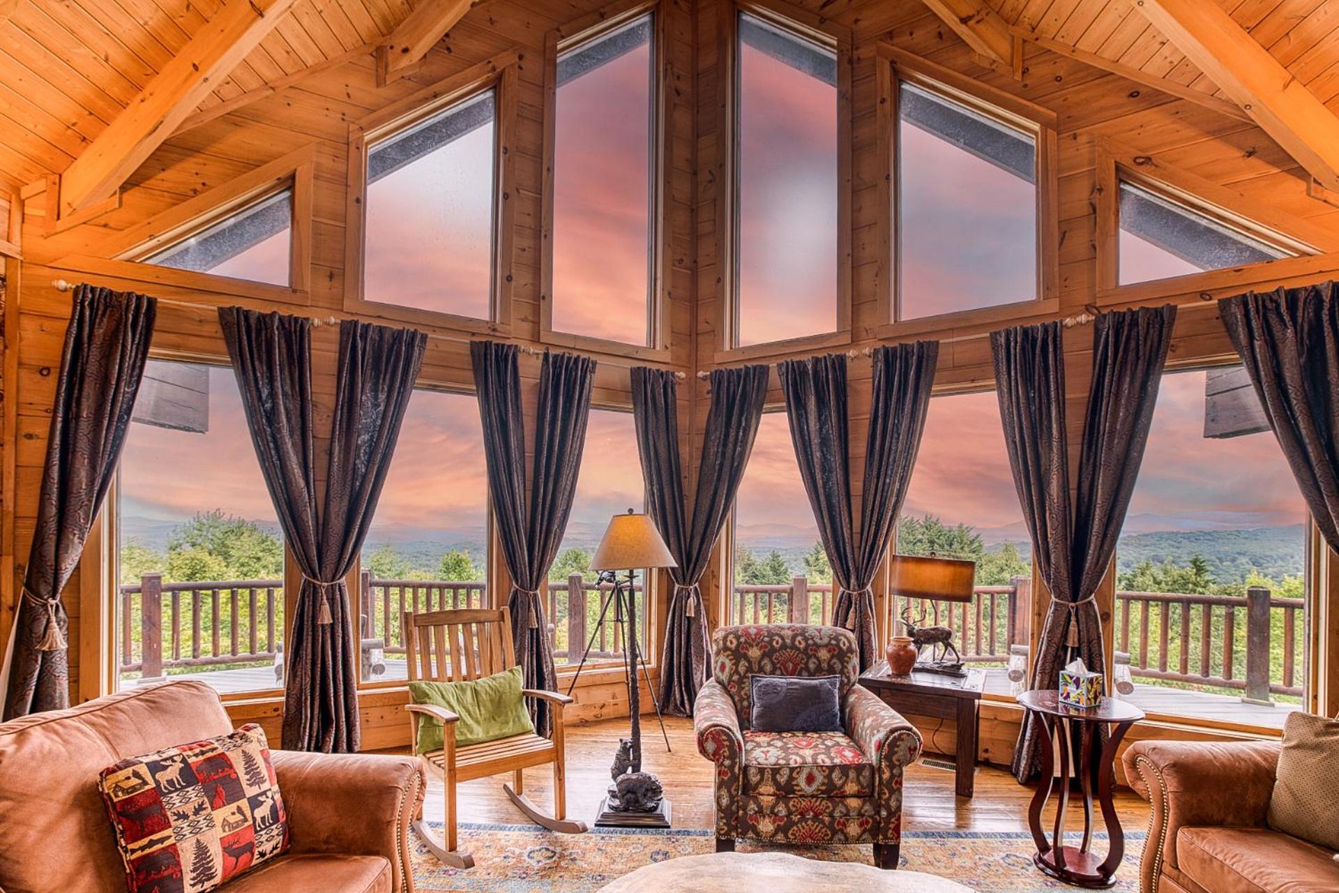 בלו רידג' Sky High Lodge By Bk Stays. Large Cabin. Amazing Views. Game Room. Jacuzzi. Six Bedrooms. Sleeps 12 מראה חיצוני תמונה