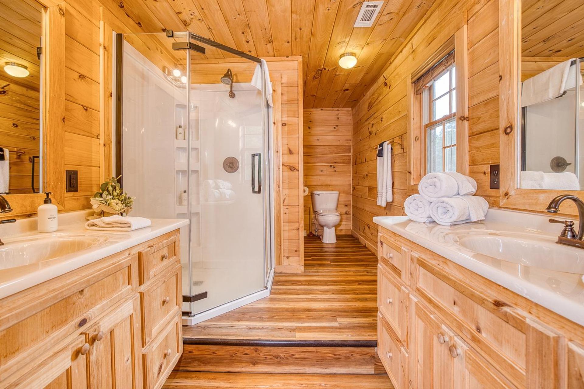 בלו רידג' Sky High Lodge By Bk Stays. Large Cabin. Amazing Views. Game Room. Jacuzzi. Six Bedrooms. Sleeps 12 מראה חיצוני תמונה