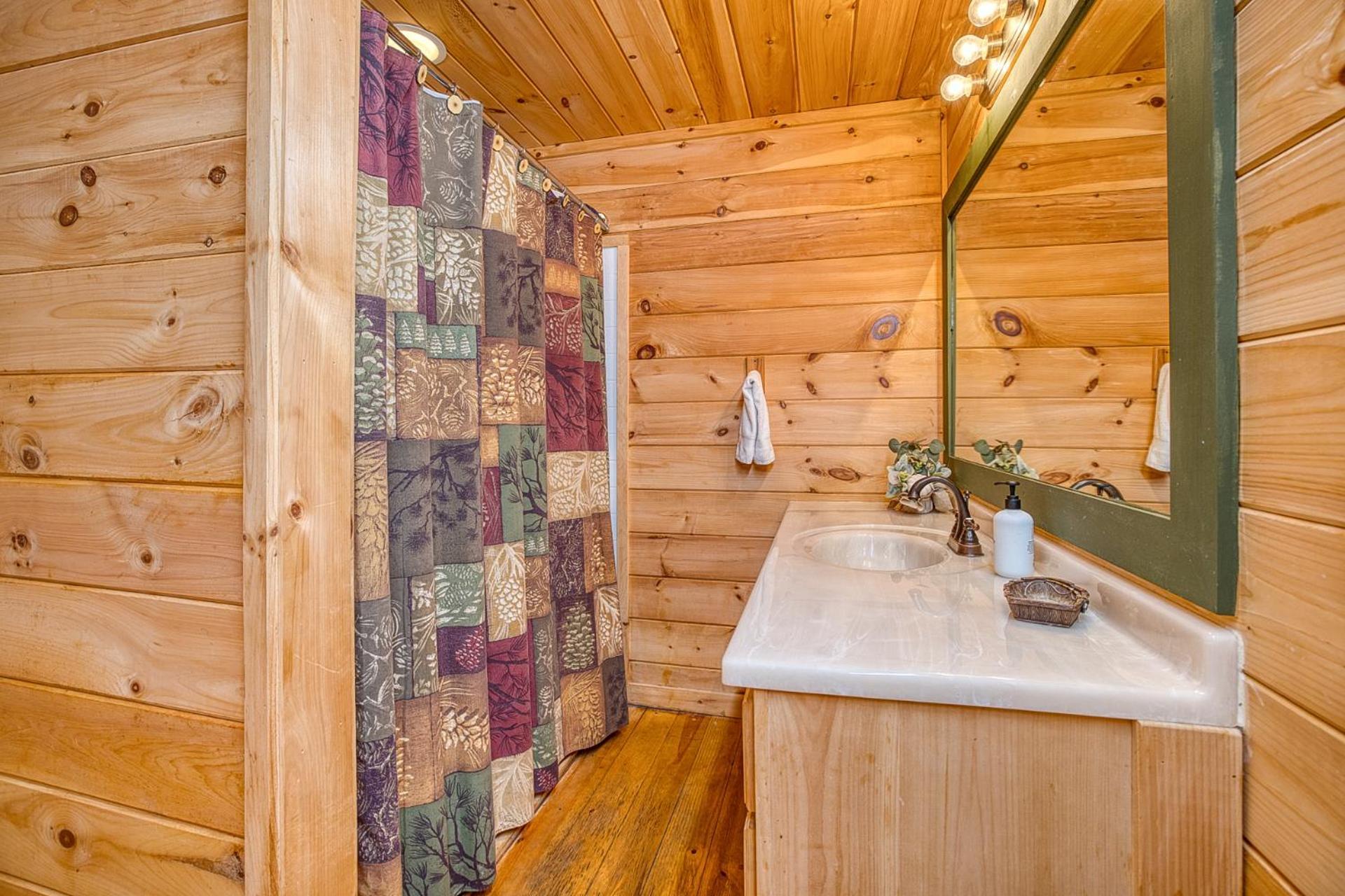 בלו רידג' Sky High Lodge By Bk Stays. Large Cabin. Amazing Views. Game Room. Jacuzzi. Six Bedrooms. Sleeps 12 מראה חיצוני תמונה